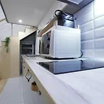 Lovely&modern Downtown With Free Parking * Будапешт